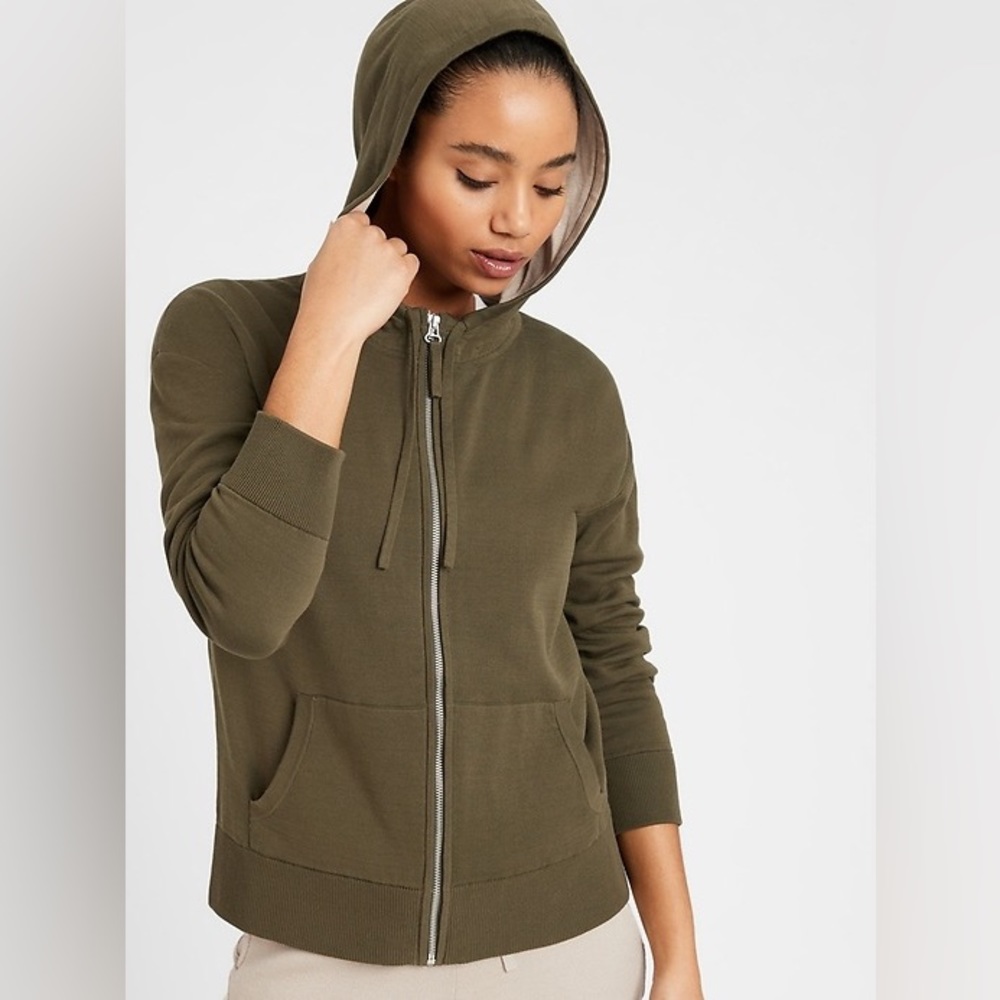 ✨ BANANA REPUBLIC ✨SUPIMA Sweater Pop-Color in Flight Jacket Green & Cool Beige